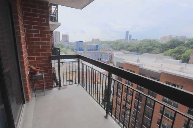 Photo - 759 2nd St Condo Unit 10T