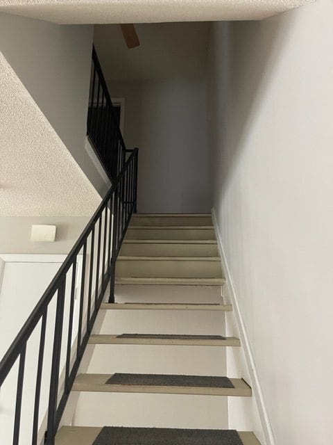 Photo - 6536 Lupine Terrace