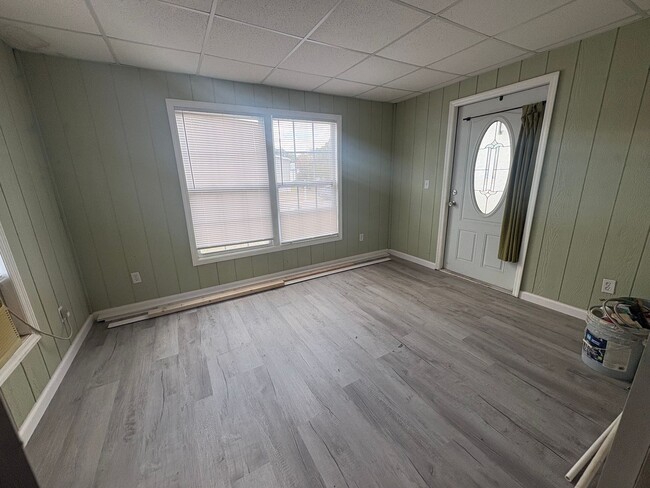 Photo - 2bed/2bath SFH Rent $1250/month ready May 2026