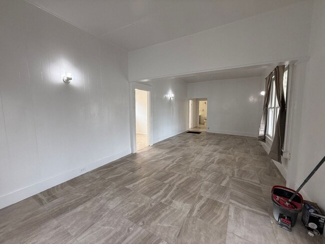 Photo - 1181 E Millard Way