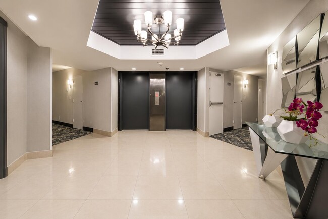 Photo - 3300 NE 192 St Unidad 1201