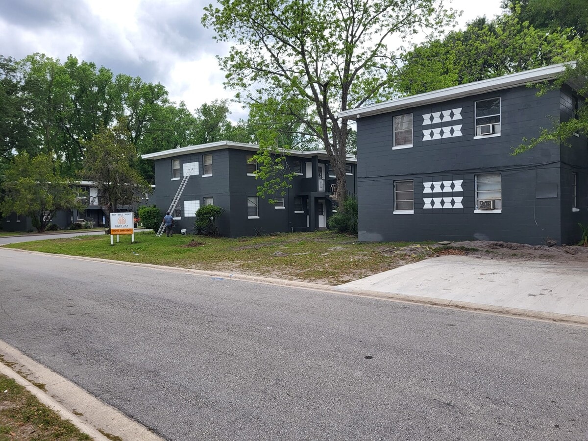 Photo - 2020 Palafox St