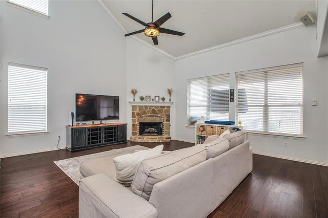 Photo - 1320 Wheatear Dr