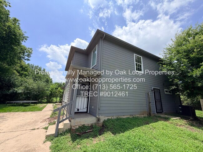 Photo - 5408 Groveton St Unit B