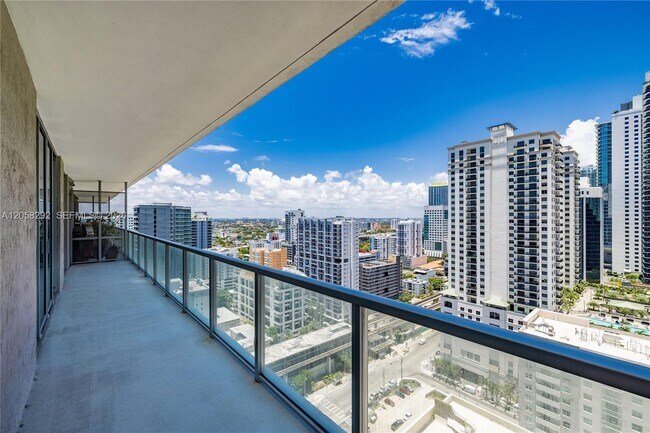Photo - 1111 SW 1st Ave Unit 2723N