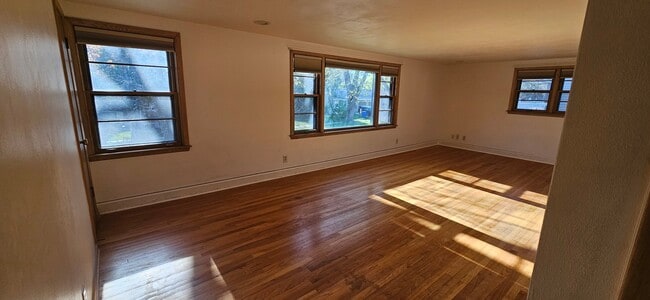 Photo - 703 S Locust St Unit 703 1/2