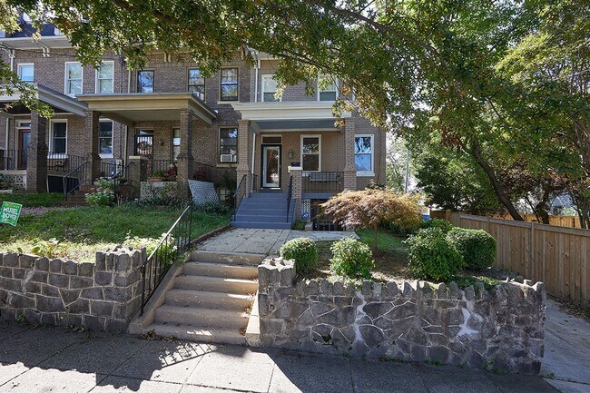 Photo - Petworth Stunner with Garage