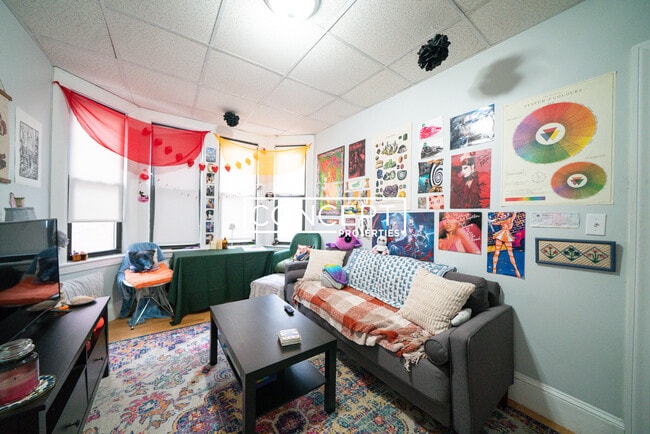 Photo - 826 Huntington Ave Unit 2