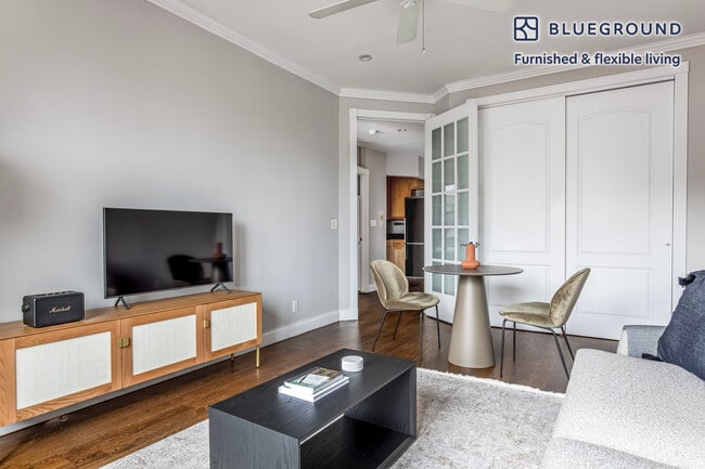 Photo - 290 W 12th St Unidad SI FL5-ID1076