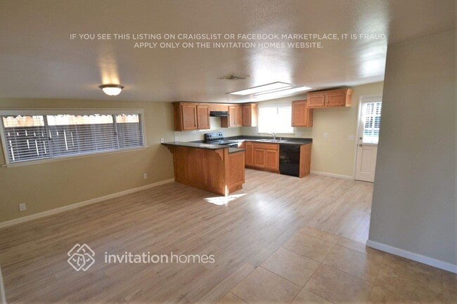 Photo - 1330 Campus Ave