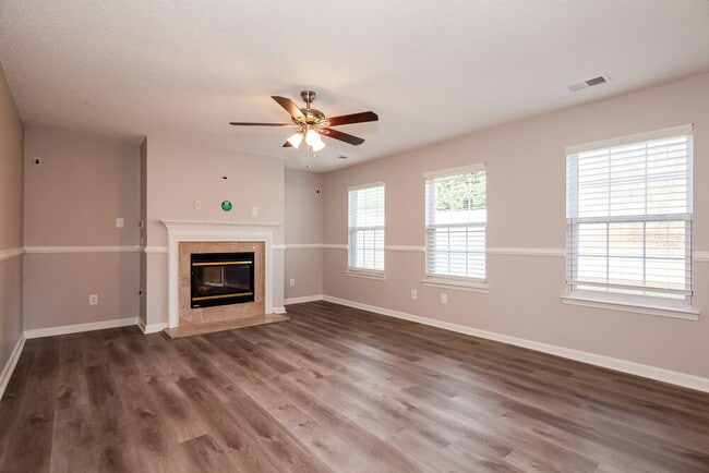 Photo - 6002 Pennycross Ln