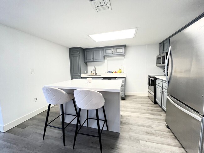 Photo - 2 bedroom/2 bathroom Condo in SLC/Zion Summit Unidad 407E