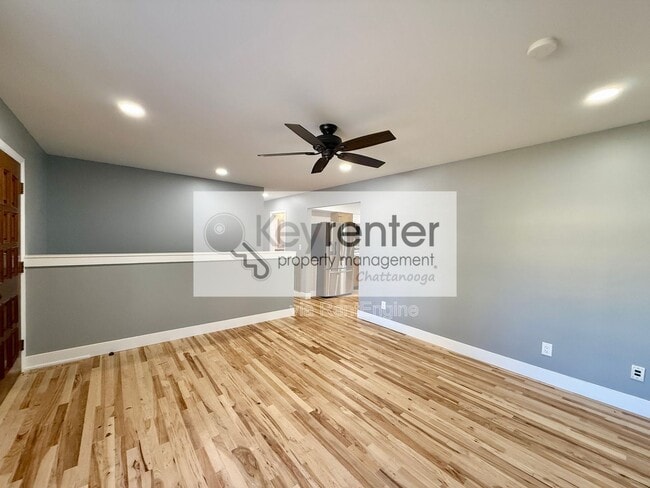 Photo - 4411 Comet Trail