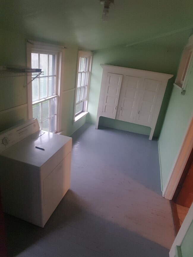 Photo - 251 Broad St Unidad 3