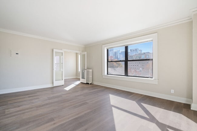 Photo - The Marlborough