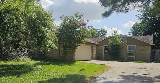 Photo - 8710 Parkway Forest Dr