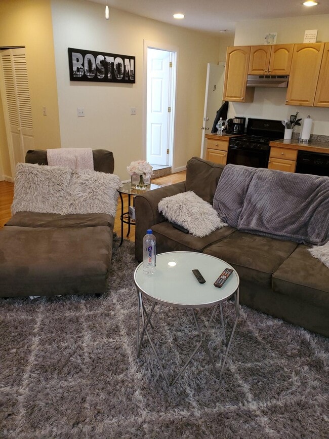 Photo - 26 Fleet St Unit 7