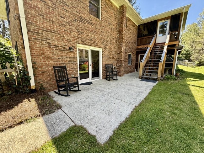 Photo - 5 Shadow Valley Dr