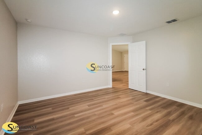 Photo - 19 Pine Track Pass