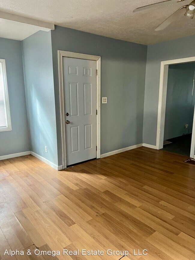 2 br, 1 bath House 352 Newman Rental House Rental in Mansfield, OH