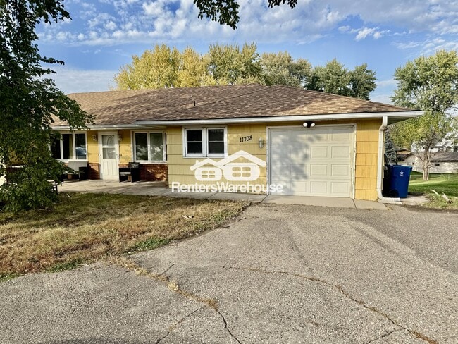 Building Photo - 11708 Hwy 55