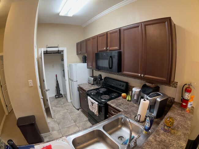 Photo - 2802 Nueces St Unit 112