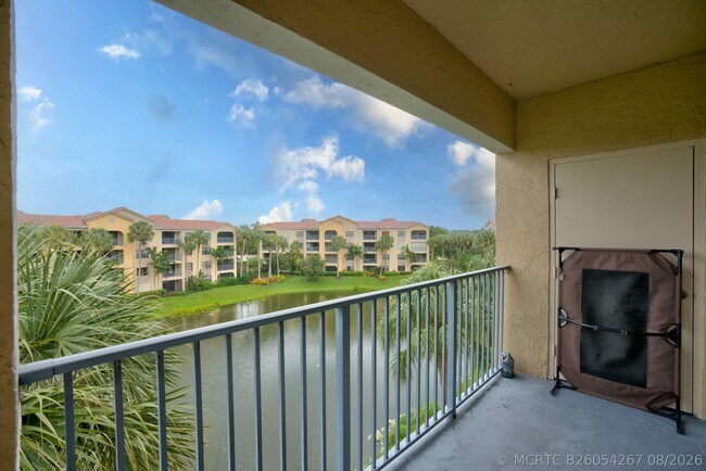 Photo - 100 Uno Lago Dr Unit 402