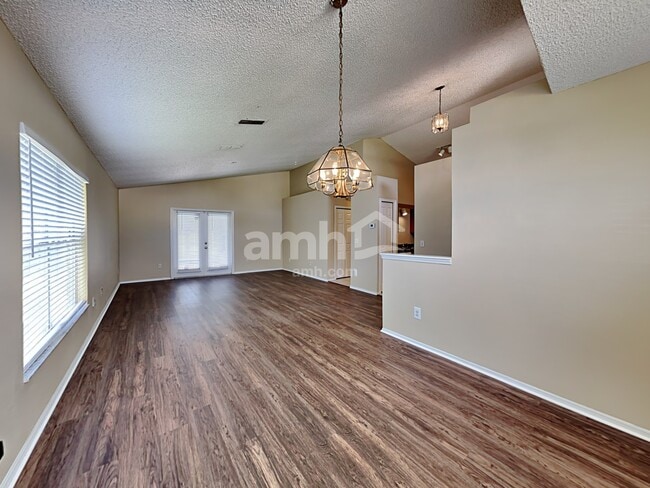 Photo - 893 Ferry Landing Ln