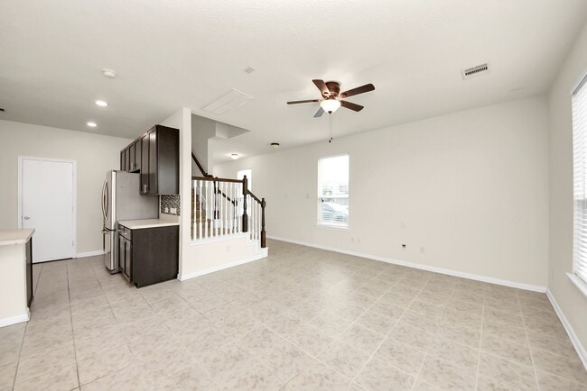 Building Photo - 19403 Tinway Ct