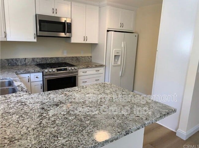Photo - 2336 Minuteman Way