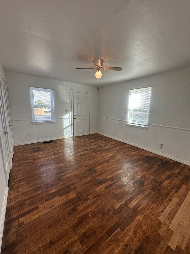 Photo - 81 N McMasters St Unit A