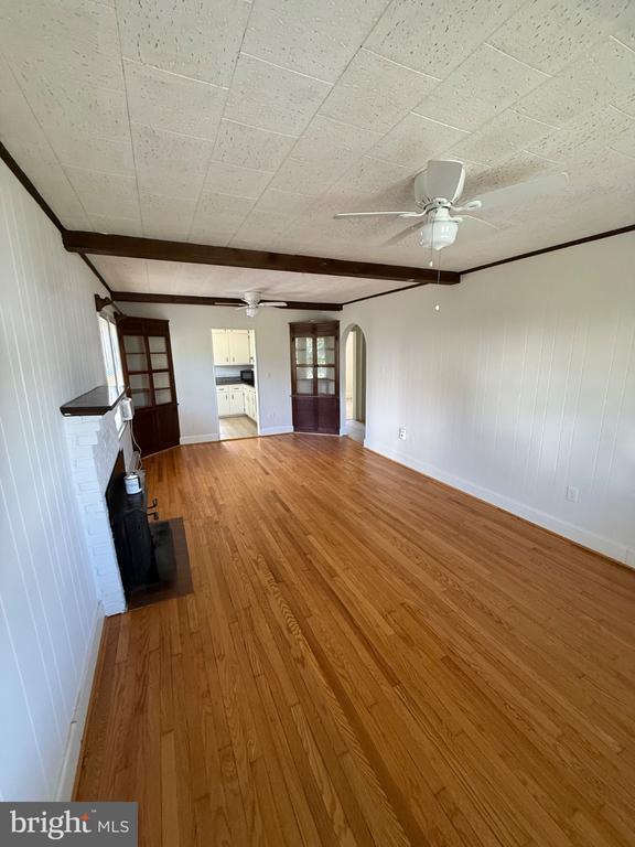 1131 Marion Ave