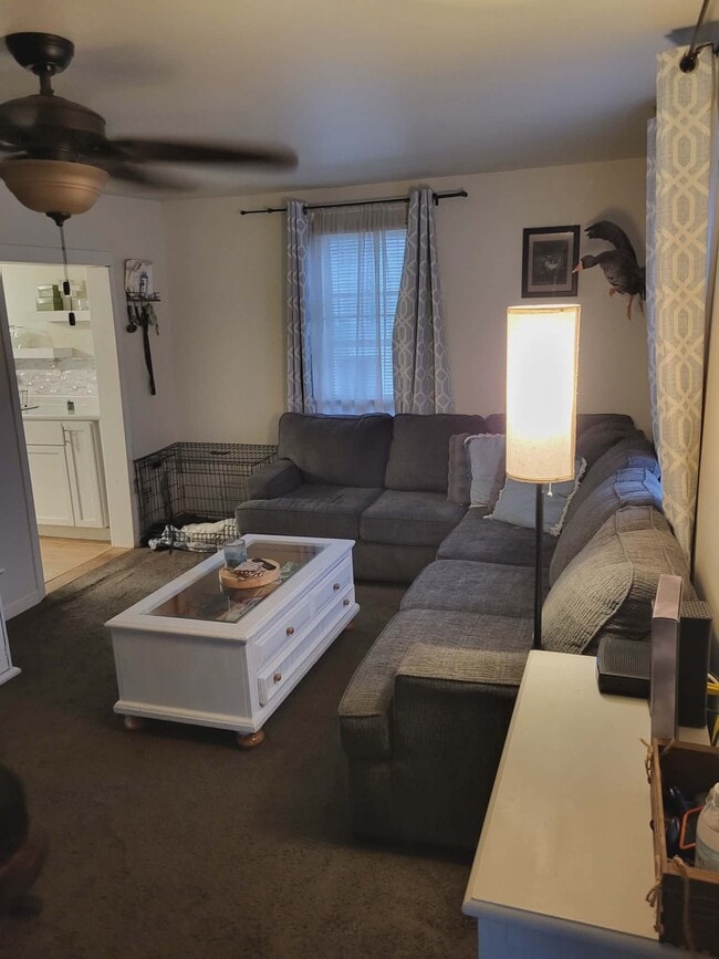 Photo - 213 W Mulberry St