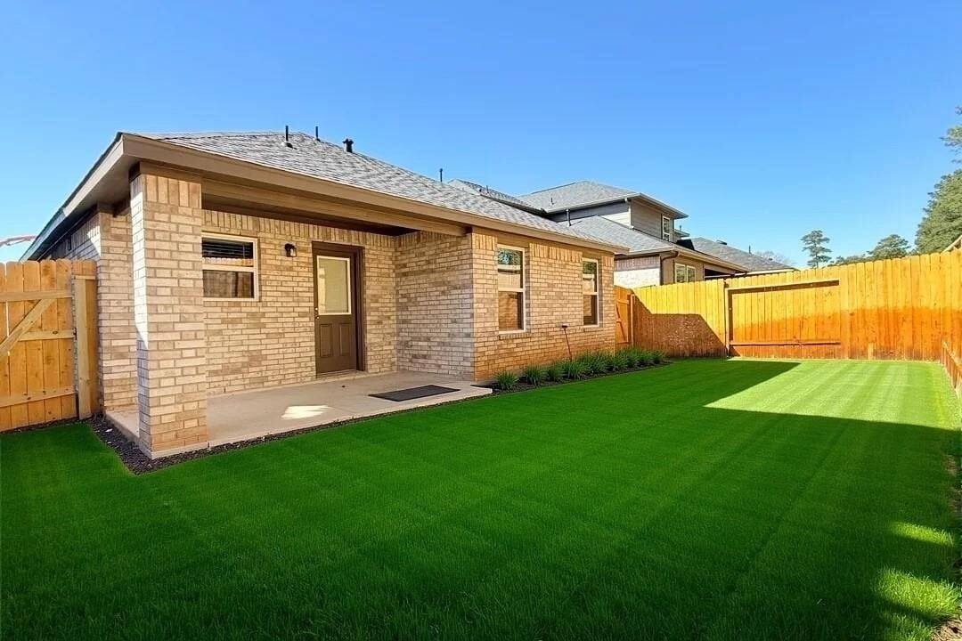 Photo - 22858 Ephesus Ave