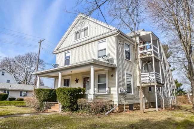 Photo - 413 W Maple St Unit 3