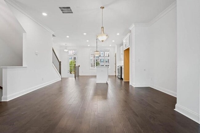 Photo - 4590 Sims Pk Overlook