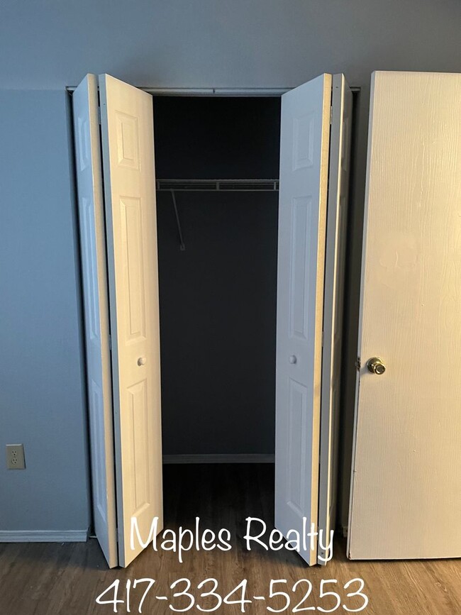 Photo - UNFURNISHED 1 bed/1 bath WALK-IN Condo