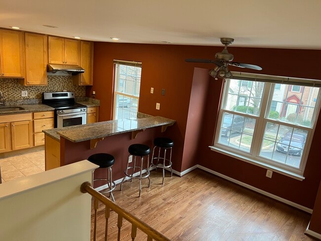 Photo - 6170 Castletown Way Townhome