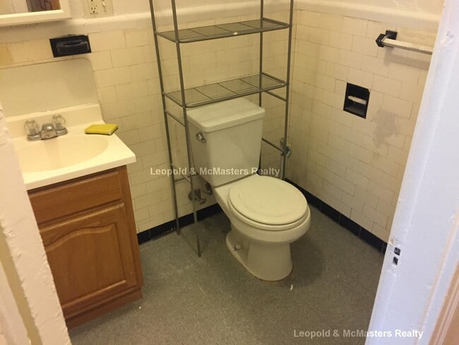 Photo - 1359 Commonwealth Ave