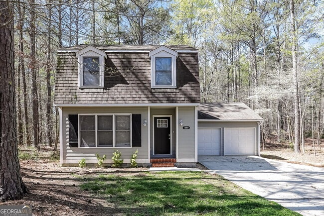 Photo - 1398 Lakeview Pkwy House
