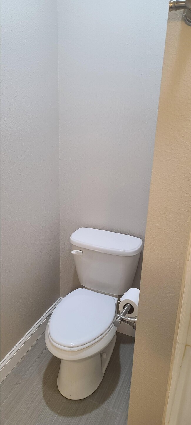 Photo - 1204 Koestner St Unit 2