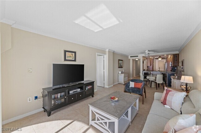 Building Photo - 25900 Hickory Blvd Unit 706 Rental