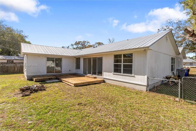 Photo - 1816 14th Ave SW