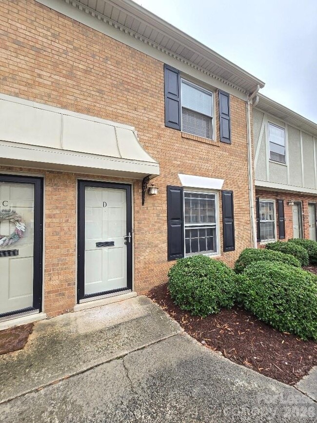 Photo - 3722 Park Rd Unit D