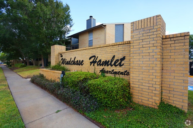 Building Photo - Windchase Hamlet Apartments