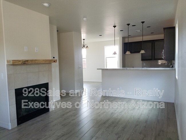 Photo - 2595 W Pollo Cir