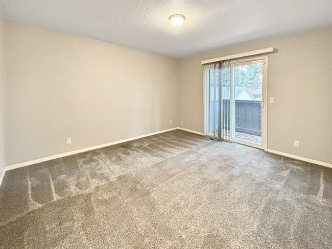 Photo - Honeysuckle Duplex Unit 2819