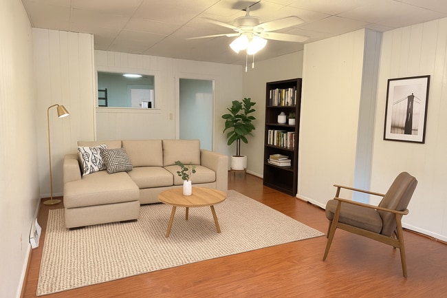 Building Photo - 3 Bedroom, 2 Bath Home in Manheim - Fenced...