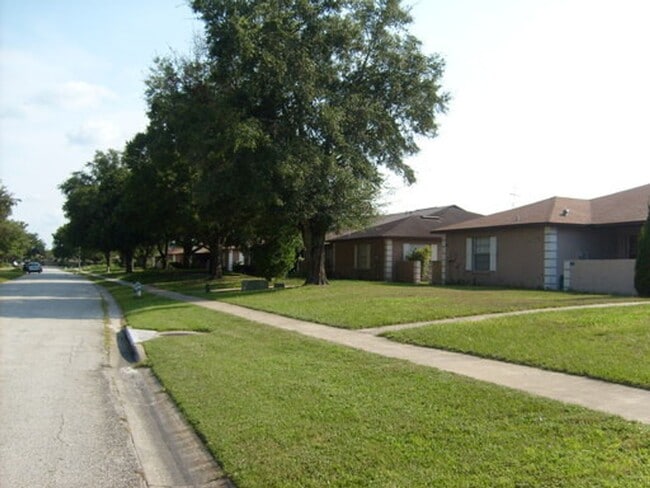 Photo - Remodeled Patio Home, Minutes Away From UCF, Technology Park, & the E/W Expressway