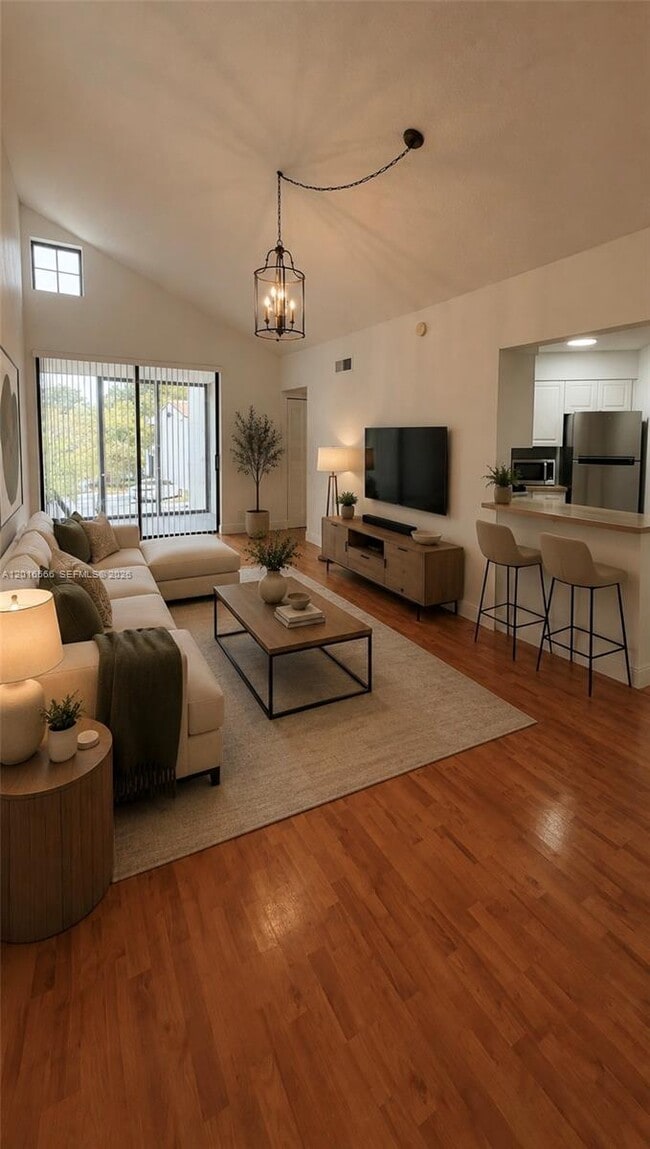 Building Photo - 216 Lake Pointe Dr Unit 223